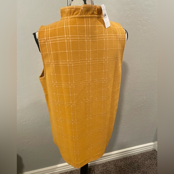 Ann Taylor Top - Picture 3 of 6